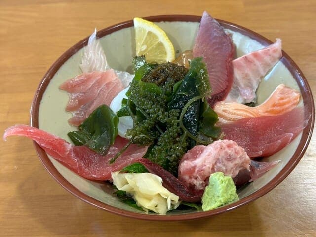 Ginoza Fishing Port — photo 3